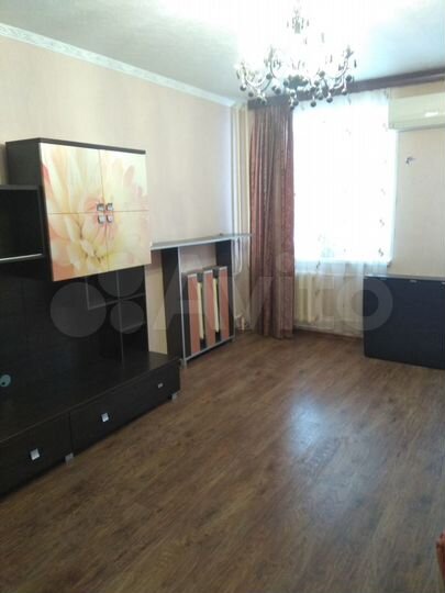 2-к. квартира, 70 м², 3/10 эт.
