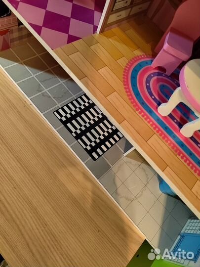 Кукольный домик с мебелью большой деревяный