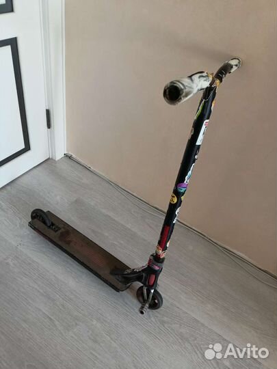 Продам трюковой самокат