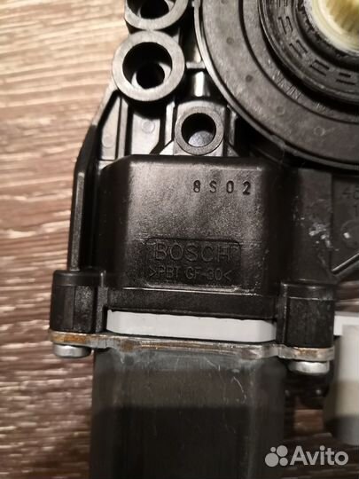 Мотор электроподьемника hyundai