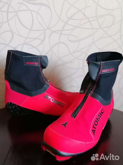 Лыжные ботинки atomic