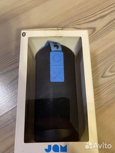 Колонка новая блютуз