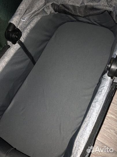 Коляска 2 в 1 + автокресло