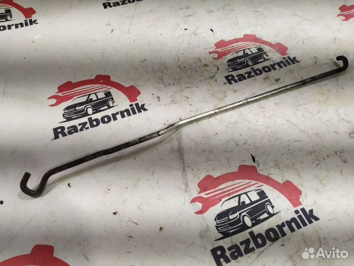 Упор капота Mercedes Vito W639 2.1D 2008