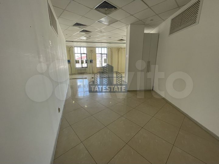 Торговое помещение на 3-м этаже на Баумана