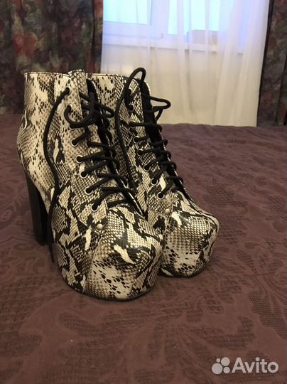 Ботильоны рептилия Jeffrey Campbell оригинал
