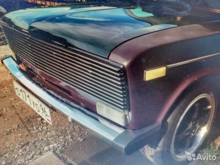 Решетка радиатора на ваз 2106.Хром.Сплошная