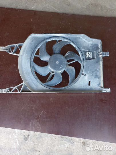 Вентилятор охлаждения. Рено трафик