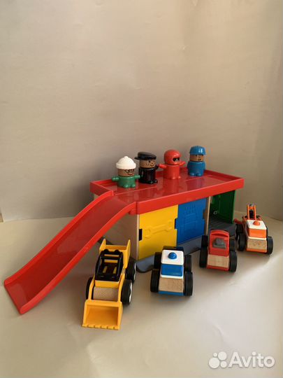 Парковка IKEA машинки+человечки