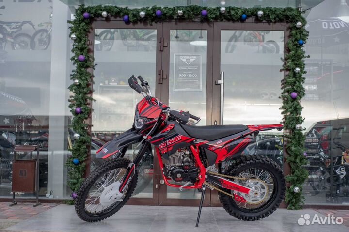 Мотоцикл BSE Z10