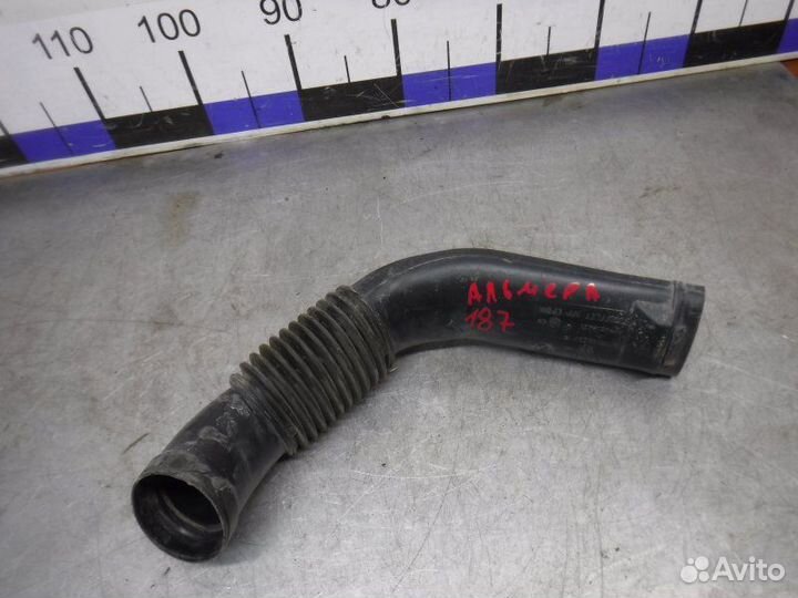 Патрубок воздушного фильтра Nissan Almera G15 K4M