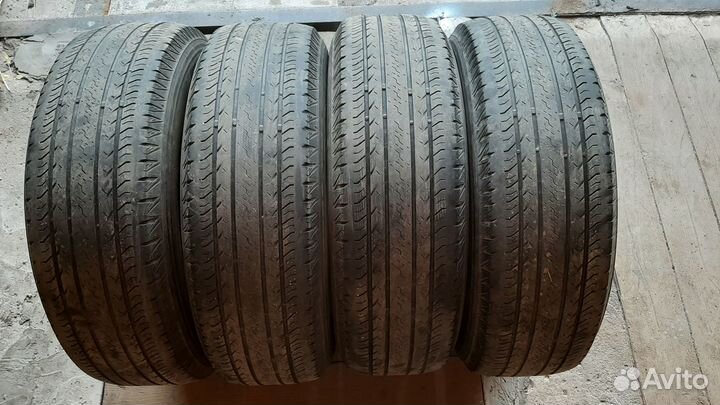 Bridgestone Ecopia EP850 215/70 R16 100H