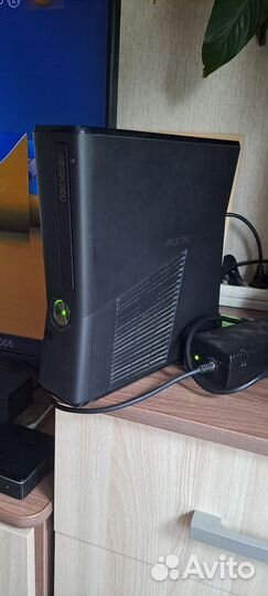 Продам xbox 360 freeboot