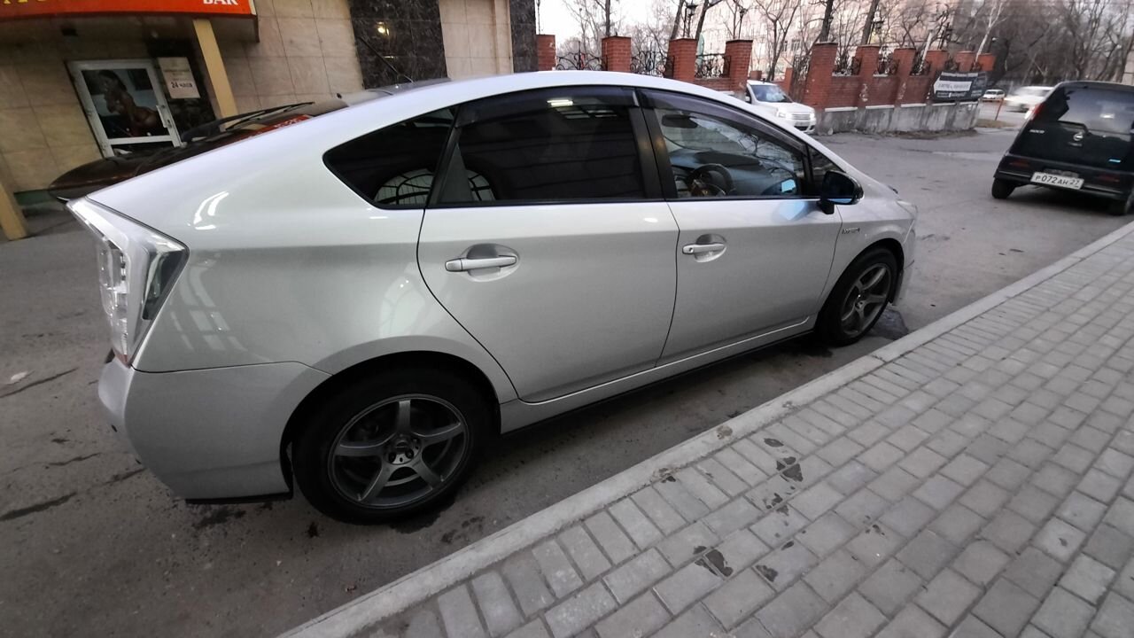 Toyota Prius: фото владельца