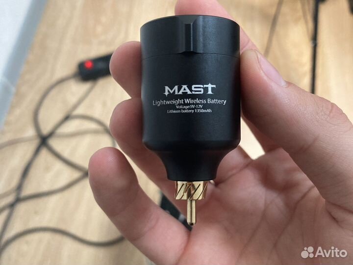 Беспроводной блок питания для тату машинки Mast T1