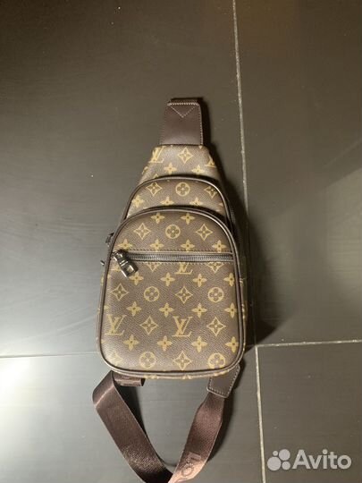 Сумка Louis Vuitton