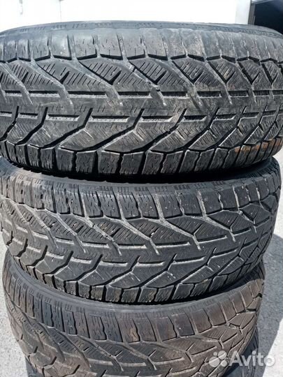 Kormoran Snow 225/55 R17 101V