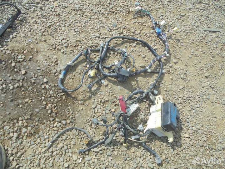 Блок предохранителей Toyota Vitz SCP10 1SZ-FE