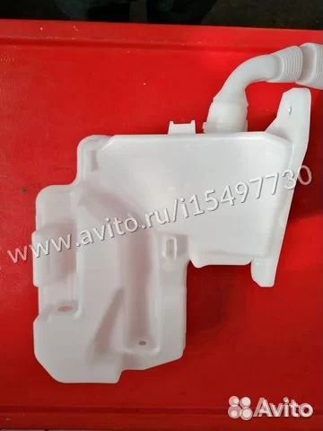 Бачок омывателя Skoda Octavia A7 5Q0955453R