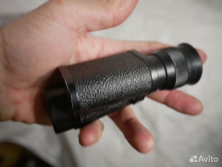 Отличный компактный монокуляр vixen 8x30