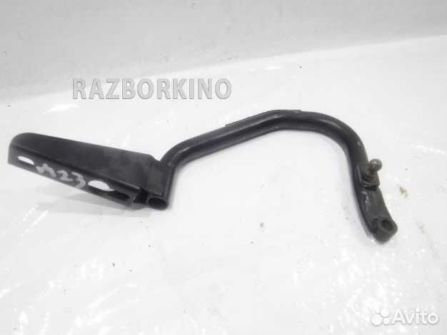 Петля крышки багажника бмв