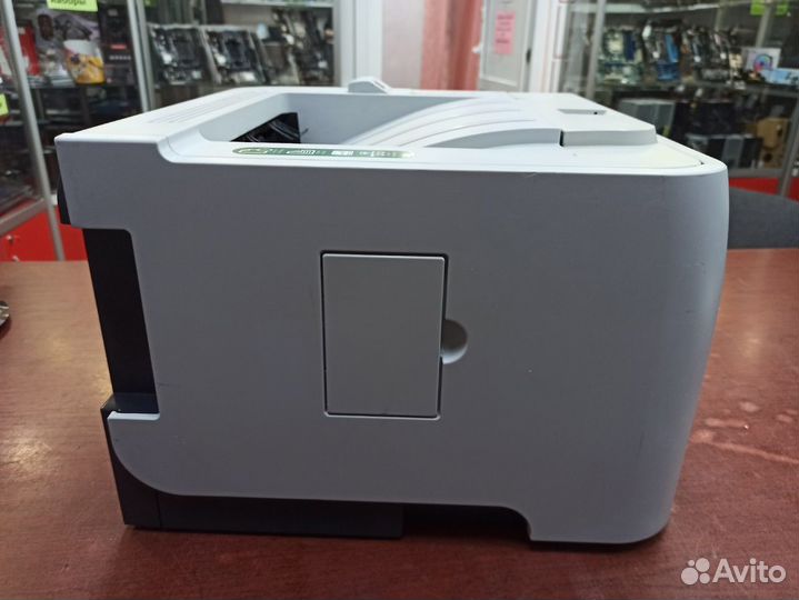 Принтер HP LaserJet 2055dn