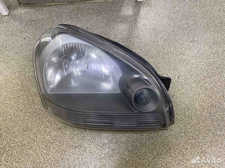 Фара правая hyundai tucson