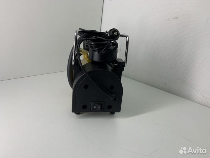 Автомобильный компрессор Торнадо ас-580