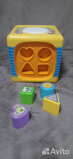 Развивающие игрушки для малышей