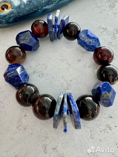Женский браслет из лазурита и агата