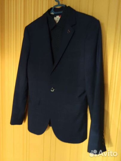 Пиджак на мальчика