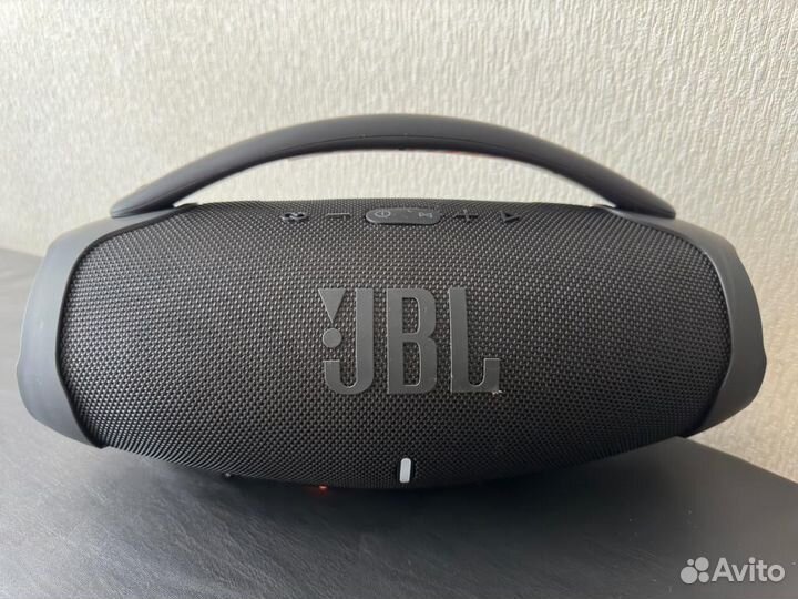 Колонка jbl boombox 3