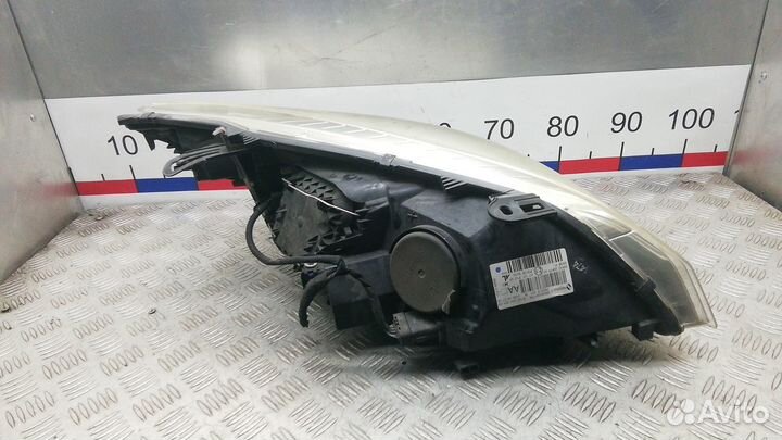 Фара левая Renault Megane 3 2009