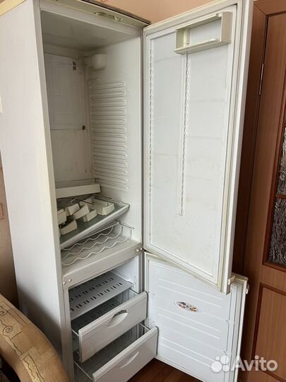 Холодильник атлант двухкамерный