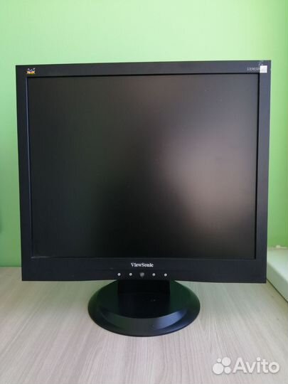 Монитор Viewsonic 19