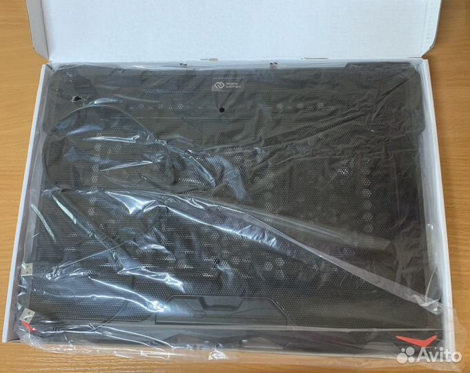 Подставка с охлаждением для ноутбука 17-18 дюйма