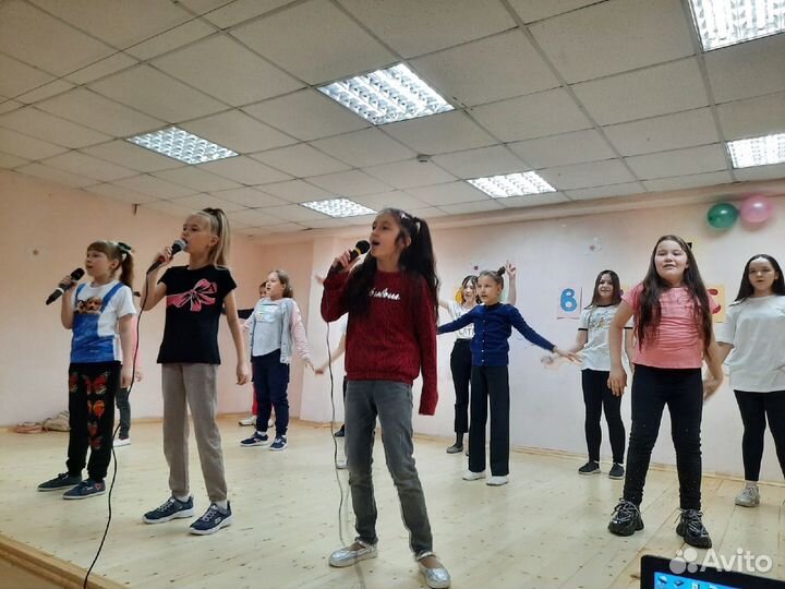 Педагог укулеле, гитара, вокал