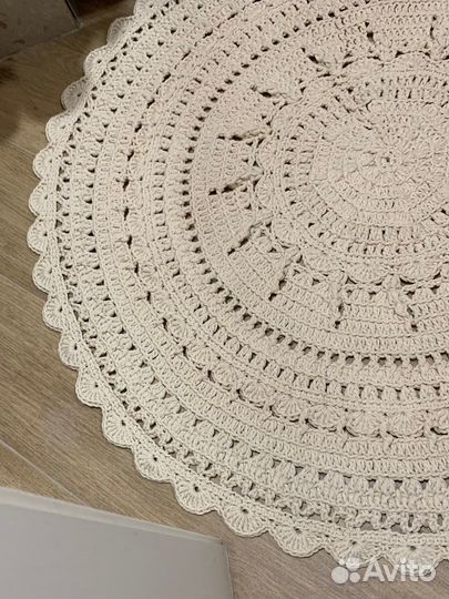 Коврик ручной работы