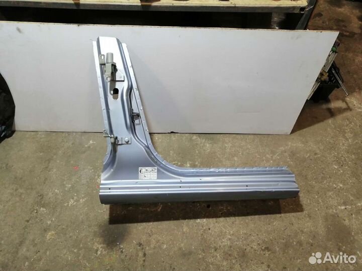 Кусок порога Форд Мондео 4