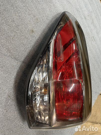 Фонарь задний оригинальный Lexus RX 350 3