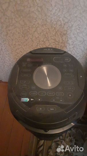 Музыкальная колонка с блютузом и караоке sony