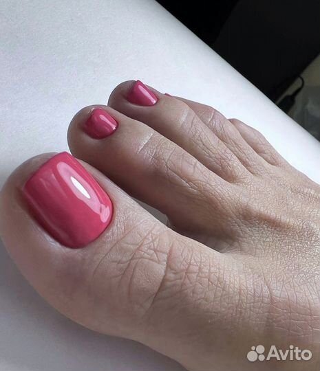 Модель на педикюр бесплатно