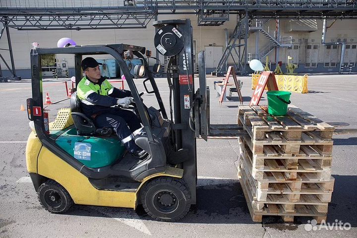 Водитель погрузчика (вилочный) /Челны