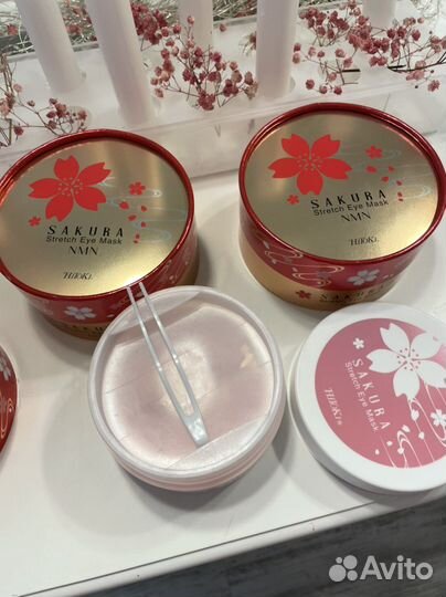 Sakura. Японские патчи