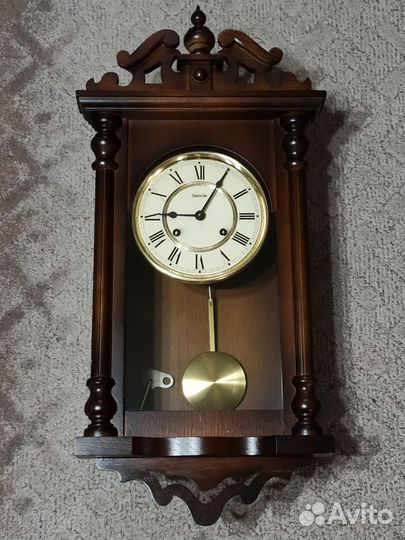 Часы настенные с боем hermle