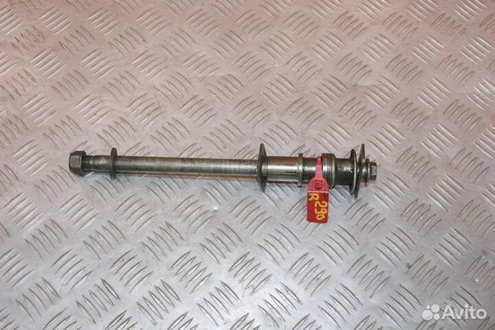 Ось заднего колеса Suzuki Bandit 250V, GJ77A, J708