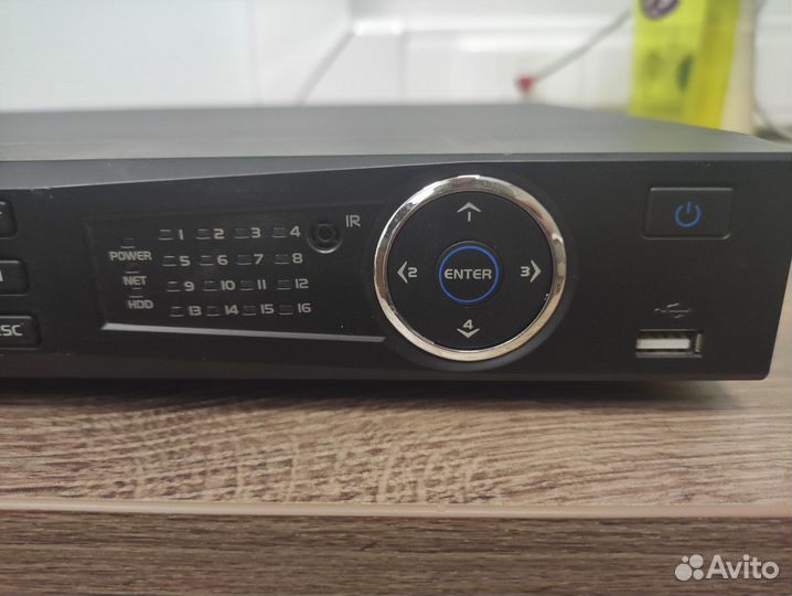 Видеорегистратор RVi-R08LB Pro 12V 4A