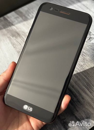 LG K10 (2017) M250, 2/16 ГБ