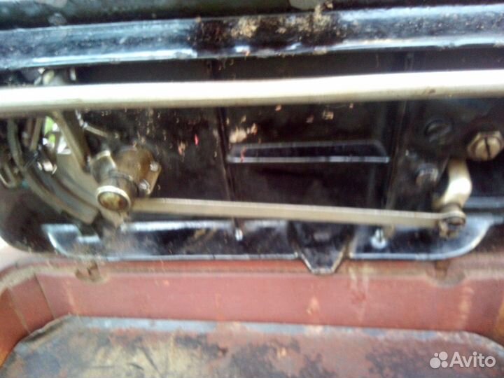 Швейная машина Singer