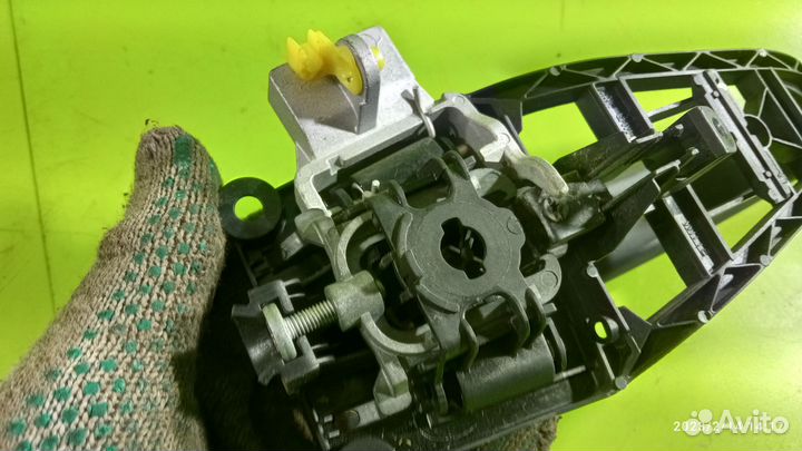 Ручка двери задняя левая для Opel Astra H